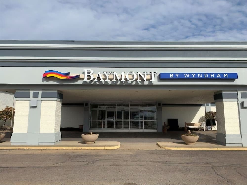 Baymont by Wyndham Marietta featured exterior or lobby in Marietta, OH — similar hotel