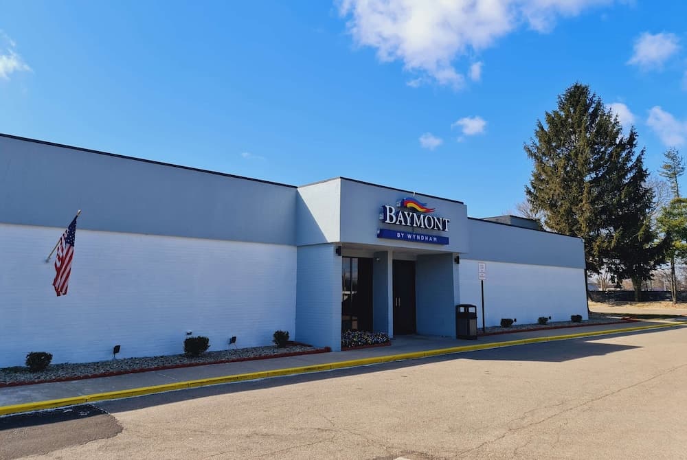 Surestay By Best Western Greenville featured exterior or lobby in Greenville, OH — similar hotel