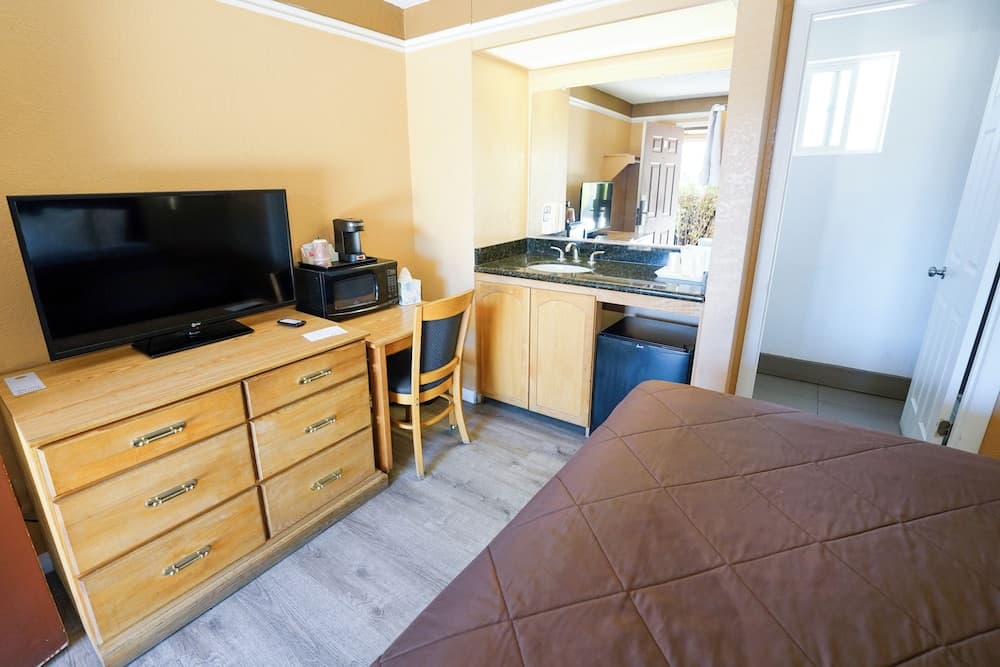 Rim Country Inn property views in Payson, AZ — gallery photo 3