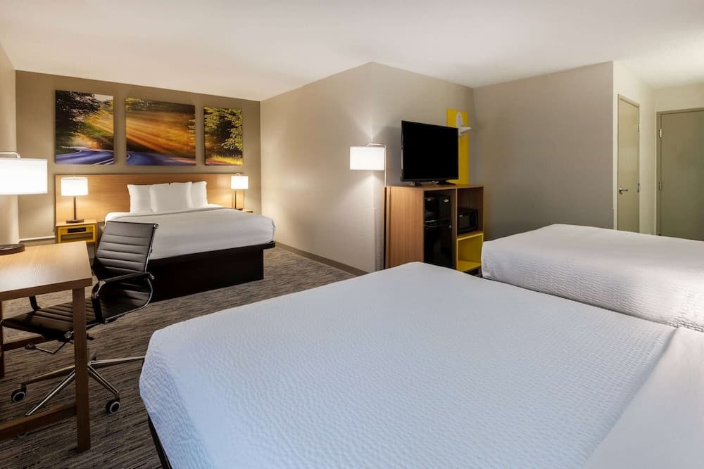 Days Inn by Wyndham Sturtevant / Racine / Mount Pleasant gallery photo in Mount Pleasant, WI — image 23