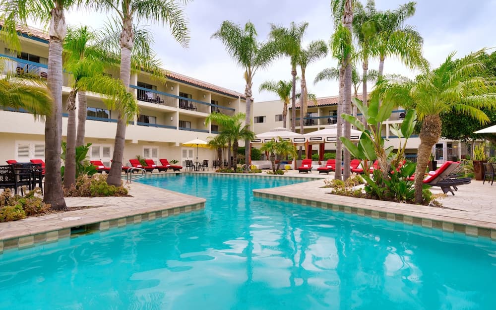Atrium Hotel at Orange County Airport gallery photo in Irvine, CA — image 9