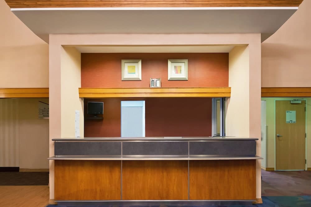 Red Roof Inn North Little Rock property views in North Little Rock, AR — gallery photo 3