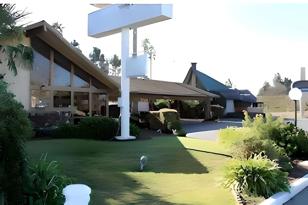Rodeway Inn Santa Clara El Camino Real — hotel in Santa Clara, California