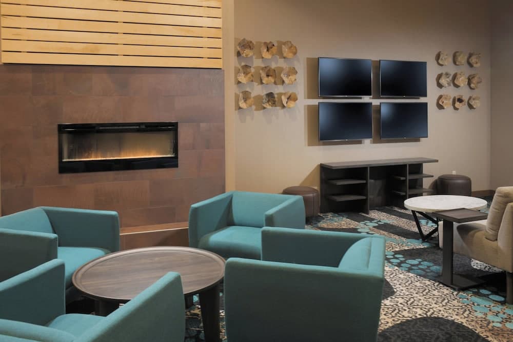 Courtyard Marriott Riverwalk interior in San Antonio, TX — gallery photo 2