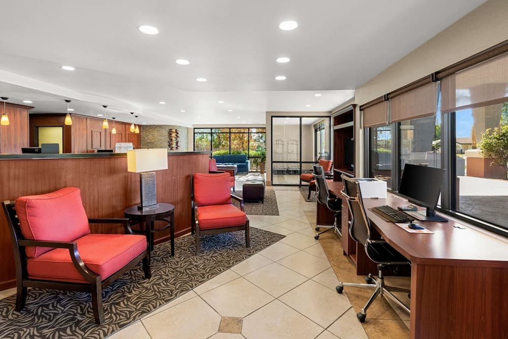 Comfort Suites Vacaville-Napa Valley Area gallery photo in Vacaville, CA — image 21