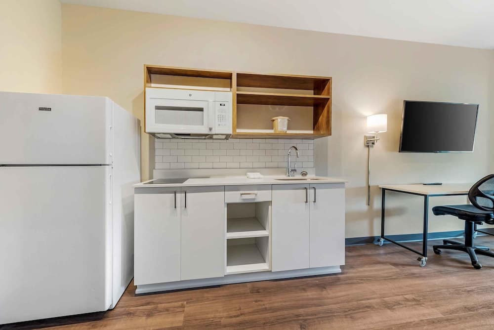 Extended Stay America Premier Suites - Temple gallery photo in Temple, TX — image 31