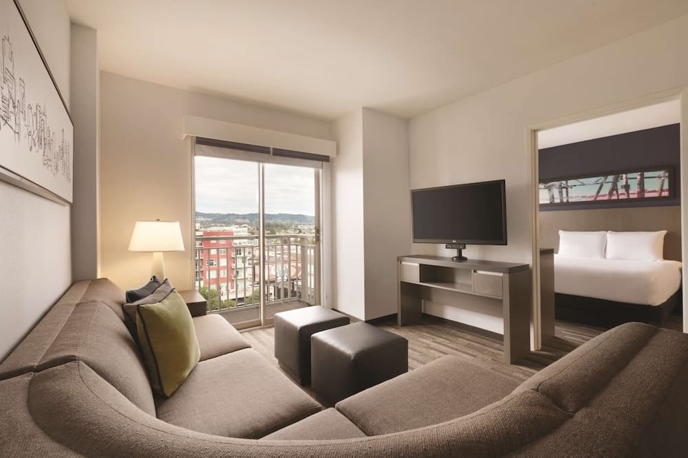 Hyatt House Emeryville gallery photo in Emeryville, CA — image 17