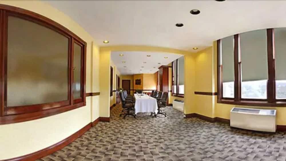 Radisson Lackawanna Station Hotel Scranton gallery photo in Scranton, PA — image 18