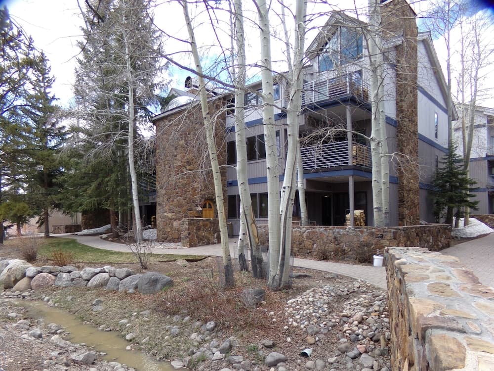 Chateau DuMont Oversized 2 Bed 2 Ba CDMR featured exterior or lobby in Keystone, CO — similar hotel
