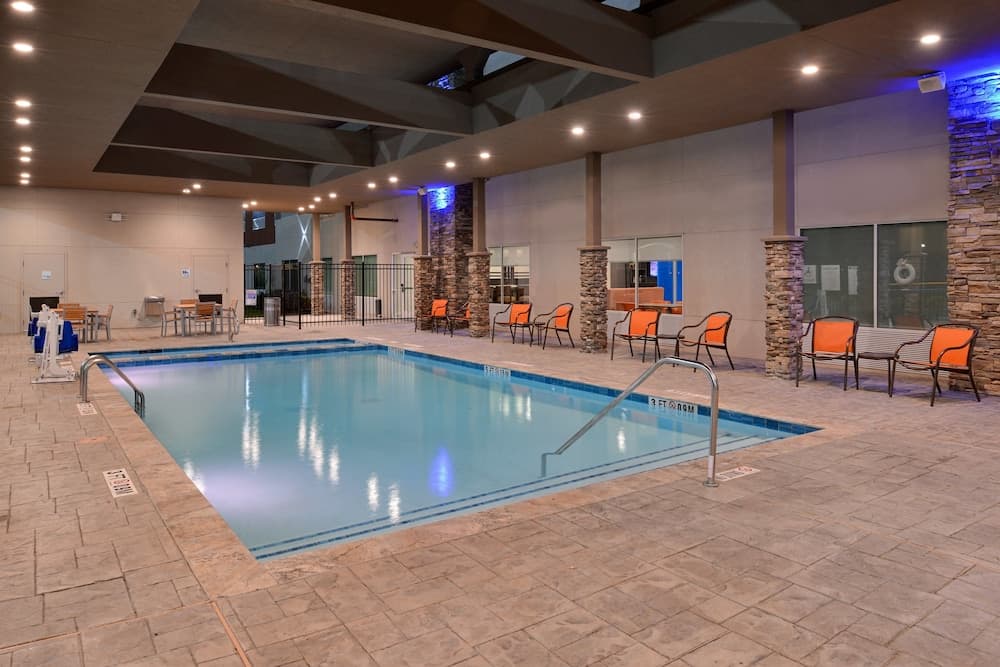 Holiday Inn Express & Suites Houston E - Pasadena by IHG gallery photo in Pasadena, TX — image 32