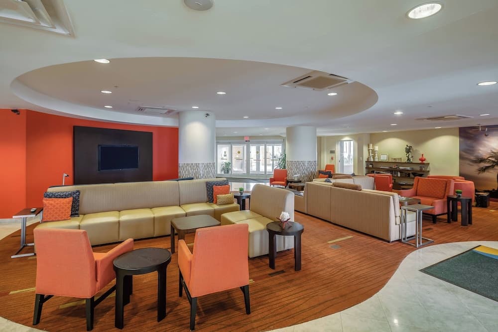 Courtyard by Marriott Jacksonville Beach Oceanfront property views in Jacksonville Beach, FL — gallery photo 3