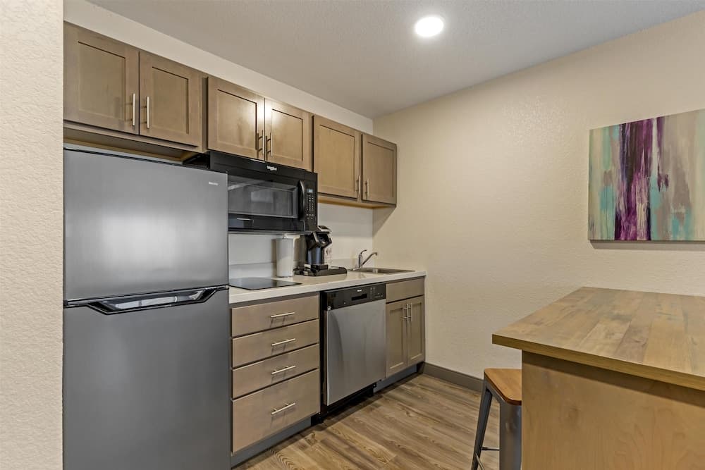 Executive Residency By Best Western Waterloo & Cedar Falls — hotel in Waterloo, Iowa