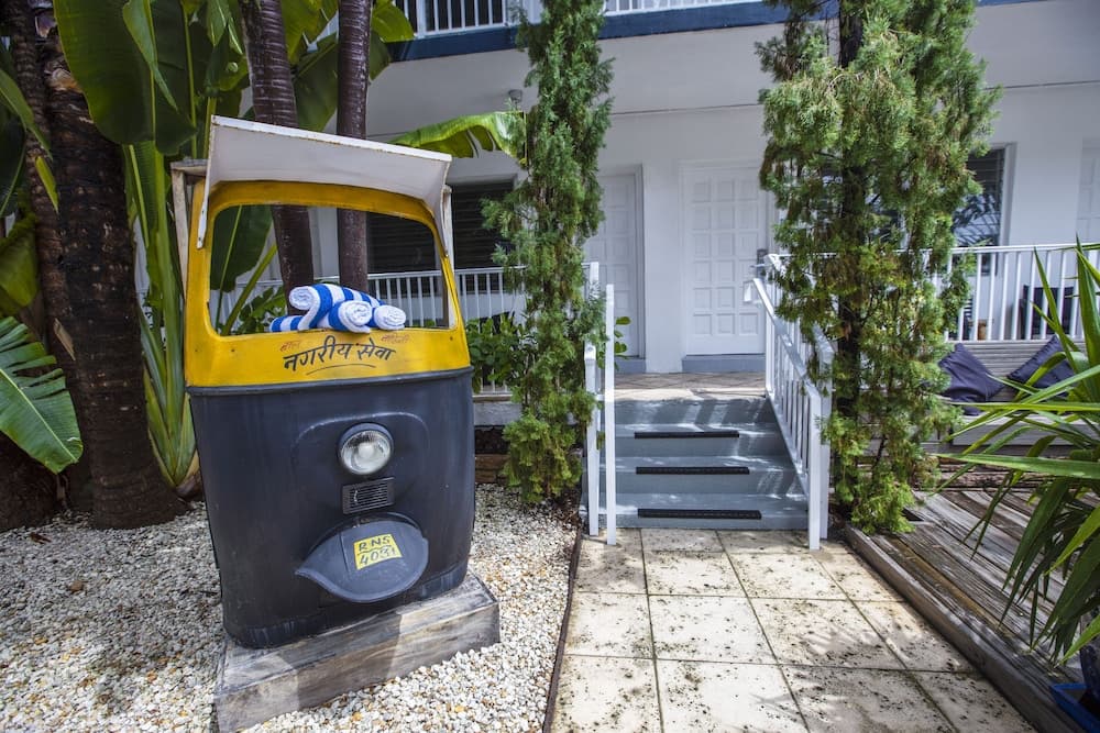Beachside All Suites Hotel property views in Miami Beach, FL — gallery photo 3