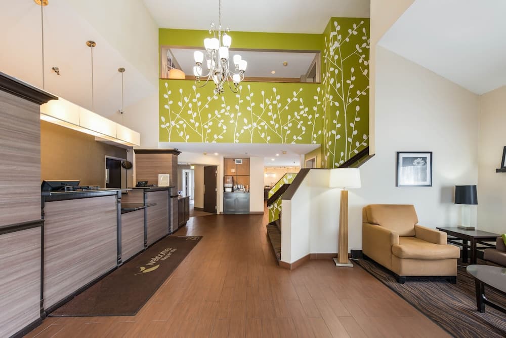 Sleep Inn Naperville - Chicago interior in Naperville, IL — gallery photo 2