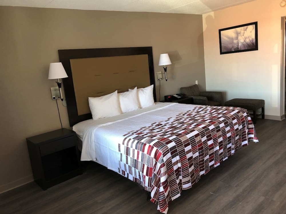 Red Roof Inn Greenville, NC gallery photo in Greenville, NC — image 12