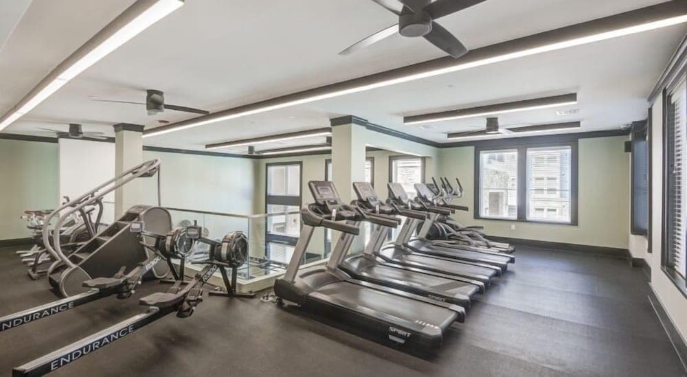 Landing Twin Creeks Apartments gallery photo in Allen, TX — image 14