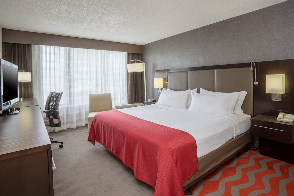 Holiday Inn Harrisburg - Hershey Area, I-81 by IHG property views in Grantville, PA — gallery photo 3