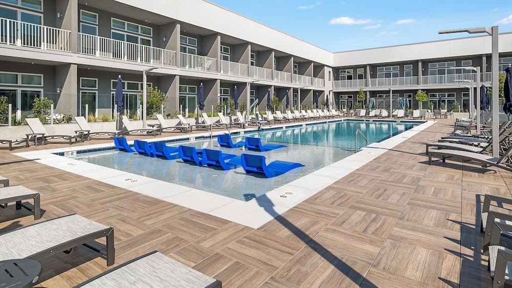Landing Midtown featured exterior or lobby in Birmingham, AL — similar hotel