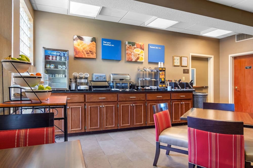 Comfort Inn & Suites LaGrange East gallery photo in LaGrange, GA — image 24