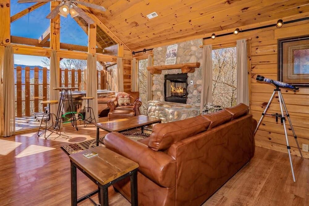 A Mountain Dream property views in Sevierville, TN — gallery photo 3