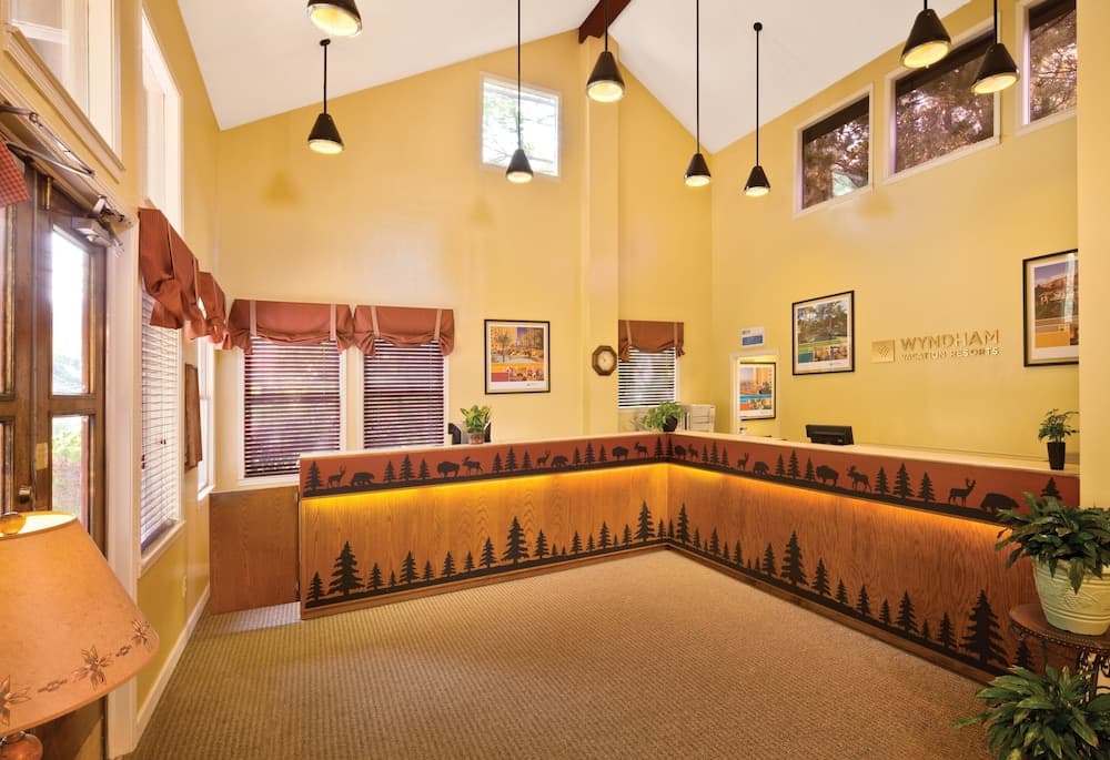 Club Wyndham Resort at Fairfield Sapphire Valley interior in Sapphire — gallery photo 2