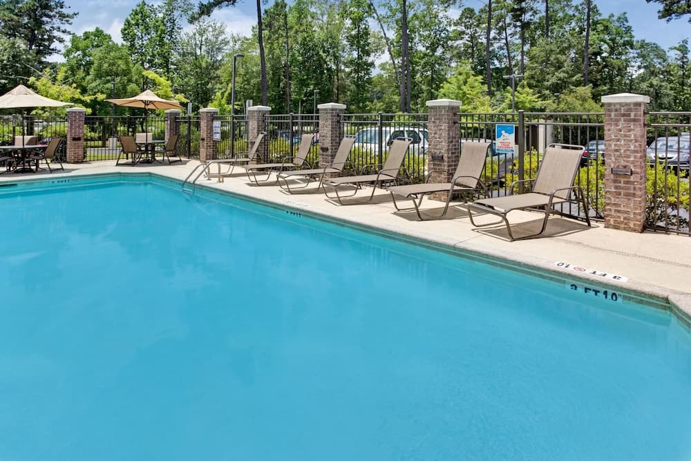 Wingate By Wyndham Charleston gallery photo in North Charleston, SC — image 6