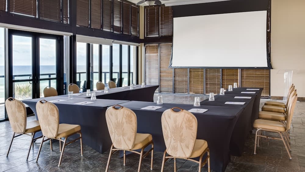 Holiday Inn Resort Panama City Beach by IHG gallery photo in Panama City Beach, FL — image 83