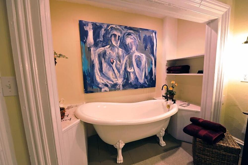 Hall House Hotel gallery photo in Dahlonega, GA — image 14