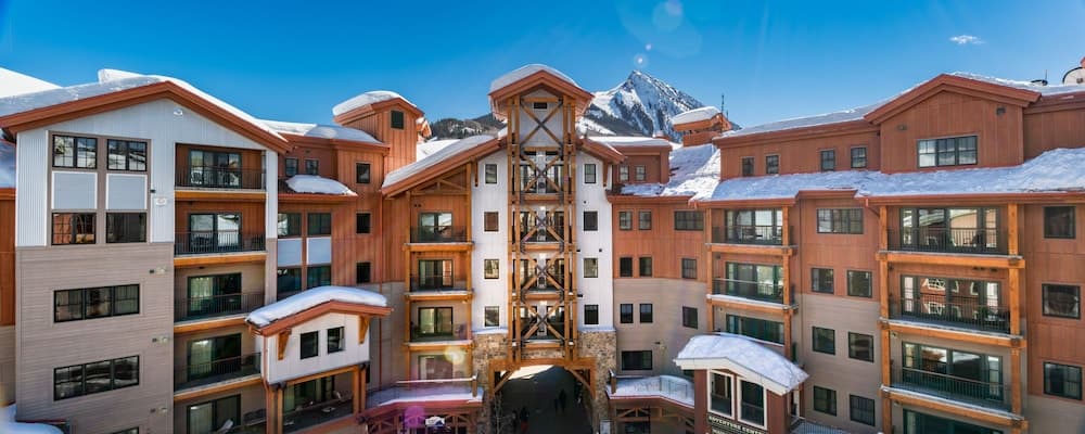 Modern King Room In Heart Of Mt. Crested Butte Hotel Room by RedAwning property views in Crested Butte, CO — gallery photo 3