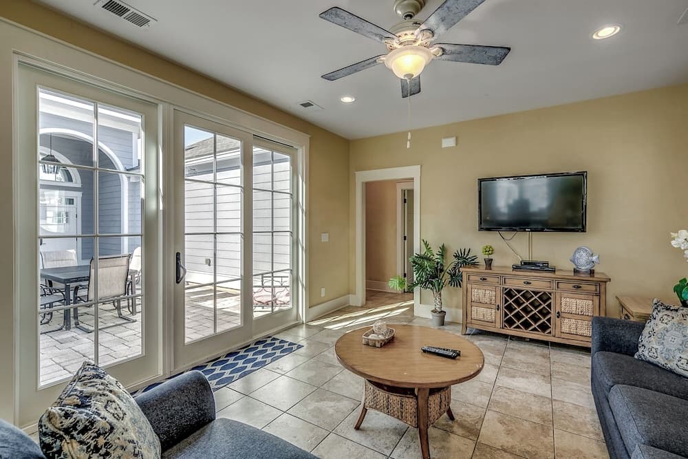 North Beach Resort & Villas gallery photo in North Myrtle Beach, SC — image 694