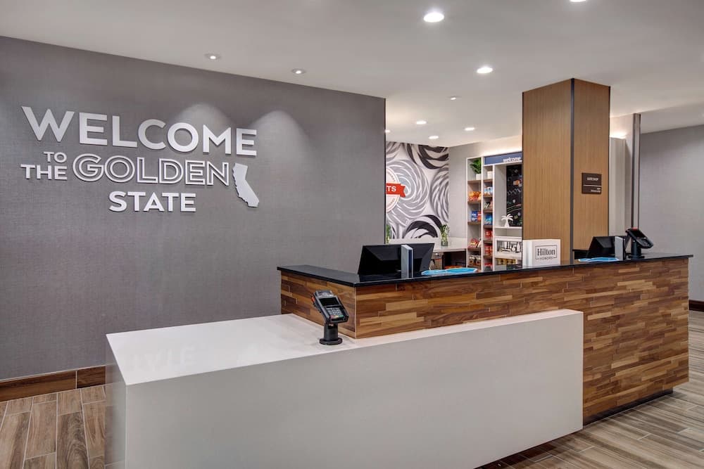 Hampton Inn & Suites Ontario Rancho Cucamonga gallery photo in Rancho Cucamonga, CA — image 28