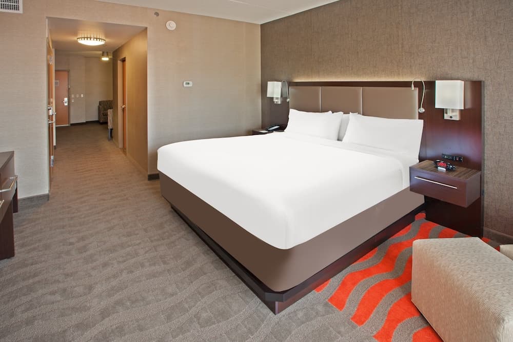 Holiday Inn Express and Suites Columbus Edinburgh by IHG gallery photo in Edinburgh, IN — image 5
