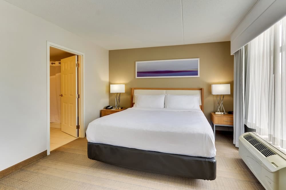 Holiday Inn Franklin - Cool Springs by IHG property views in Brentwood, TN — gallery photo 3
