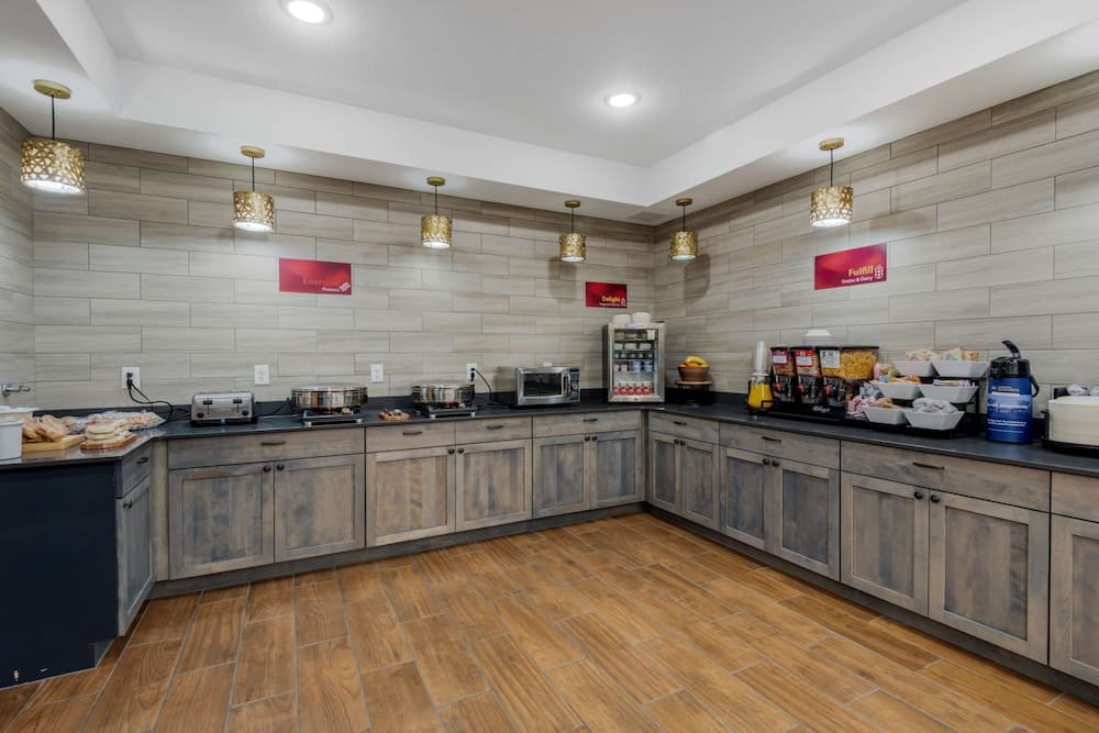 Best Western Plus Rumford Falls property views in Rumford — gallery photo 3