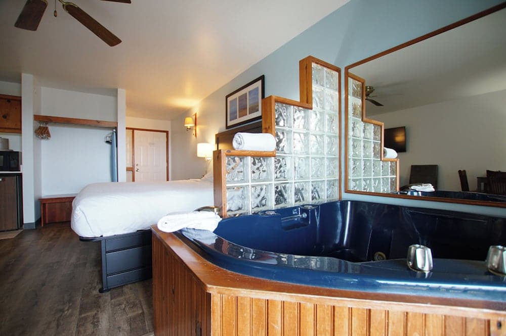 Snyder's Shoreline Inn gallery photo in Ludington, MI — image 26