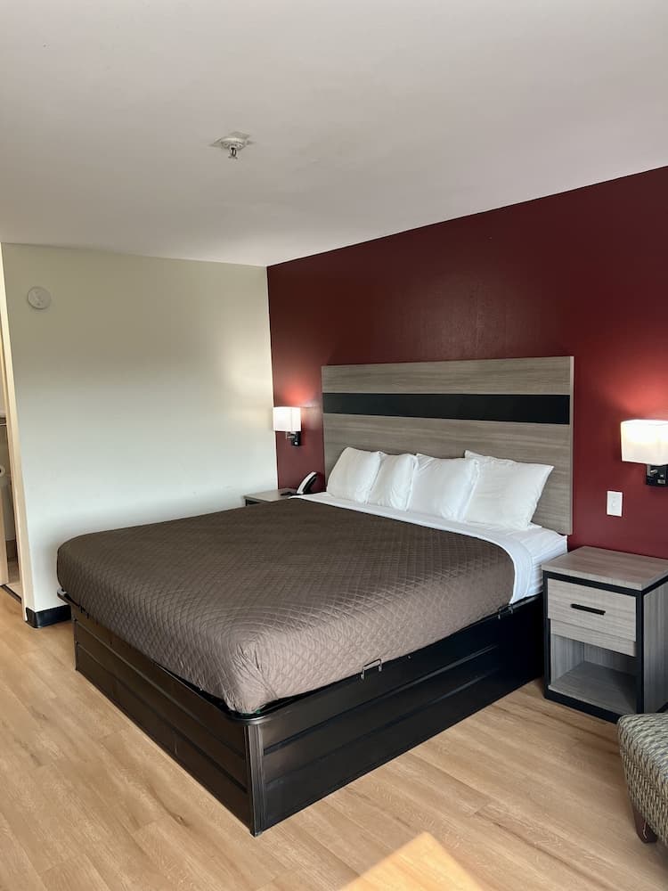 Red Roof Inn & Suites Houma gallery photo in Houma, LA — image 28