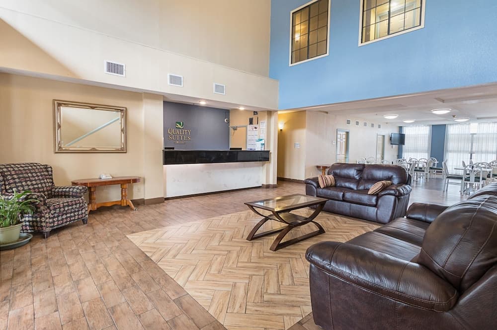 Quality Suites Temple I-35 gallery photo in Temple, TX — image 24