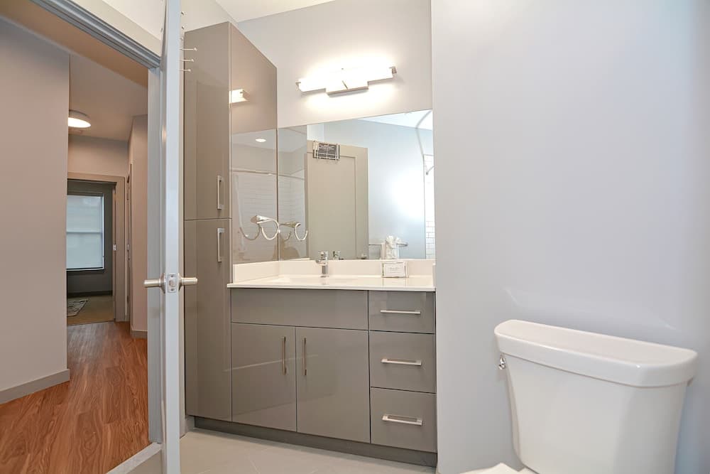 Global Luxury Suites Downtown Providence gallery photo in Providence, RI — image 58