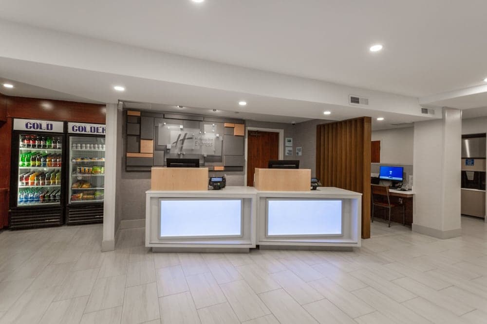 Keene Elm City Hotel, an Ascend Collection Hotel featured exterior or lobby in Keene, NH — similar hotel