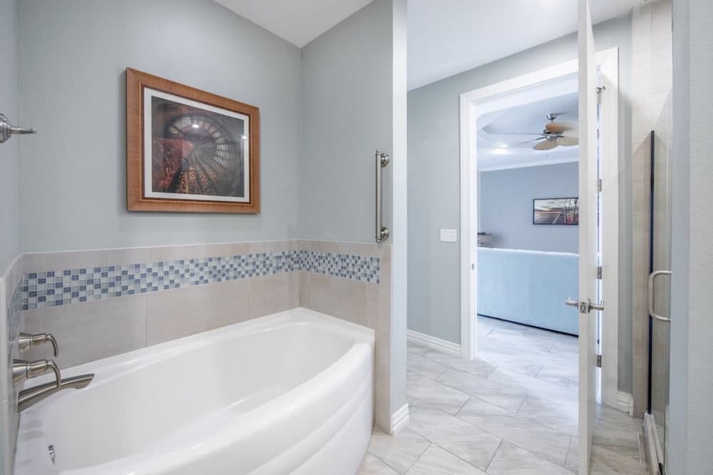 Holiday Inn Club Vacations Galveston Seaside Resort by IHG gallery photo in Galveston, TX — image 9