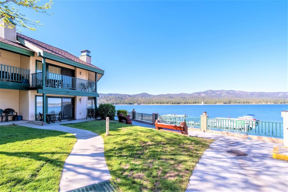 Lagonita Lodge featured exterior or lobby in Big Bear Lake, CA — similar hotel