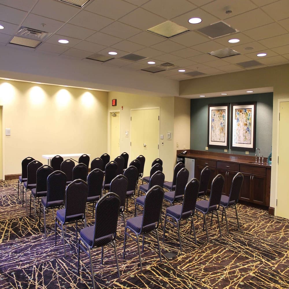 Hampton Inn & Suites Stroudsburg Pocono Mountains gallery photo in Stroudsburg, PA — image 16
