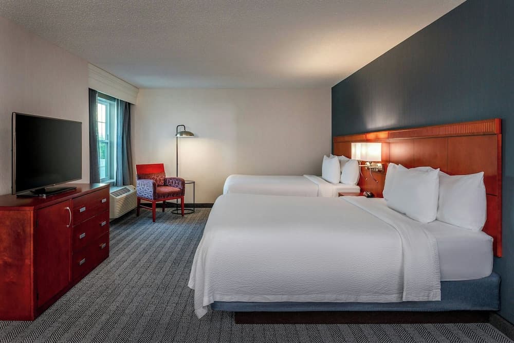Courtyard by Marriott Hadley Amherst gallery photo in Hadley — image 14