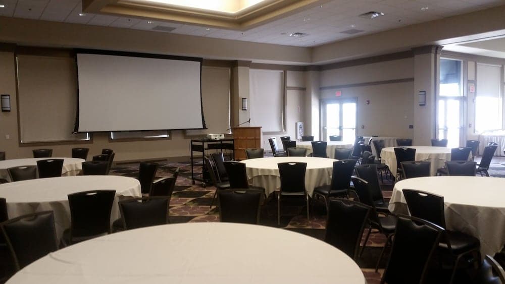 Vernon Downs Casino and Hotel gallery photo in Vernon — image 13