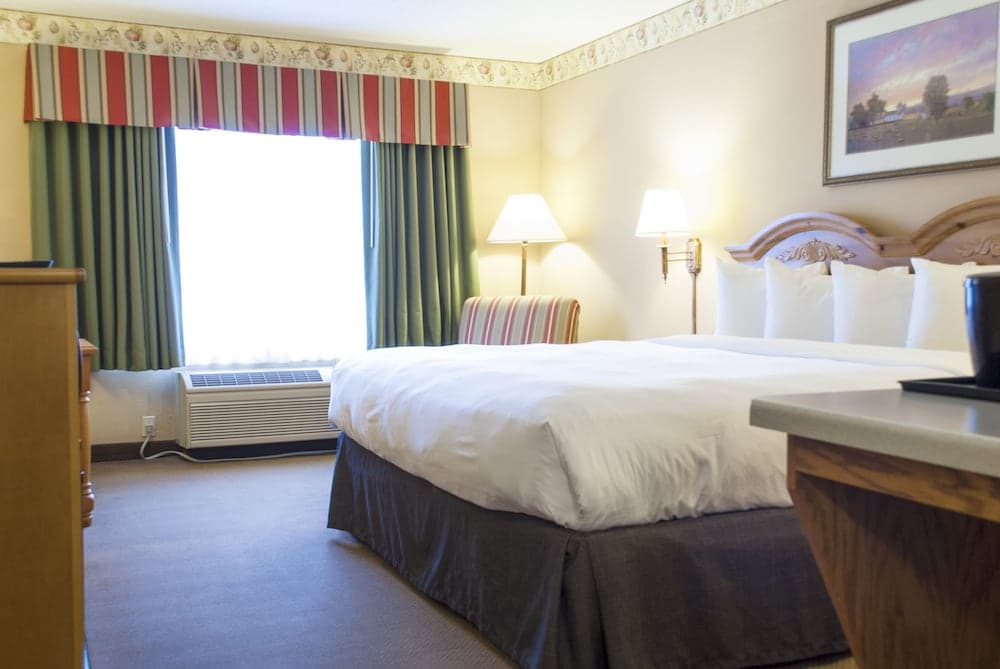 Country Inn & Suites by Radisson, Cedar Falls, IA gallery photo in Cedar Falls, IA — image 15