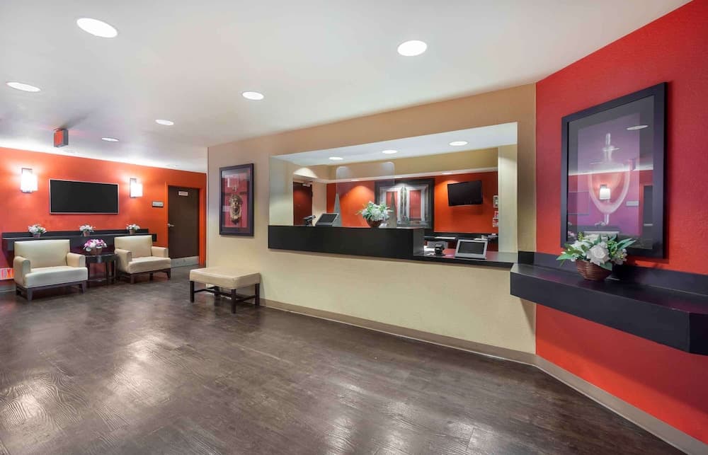 Extended Stay America Suites Tacoma South interior in Tacoma, WA — gallery photo 2