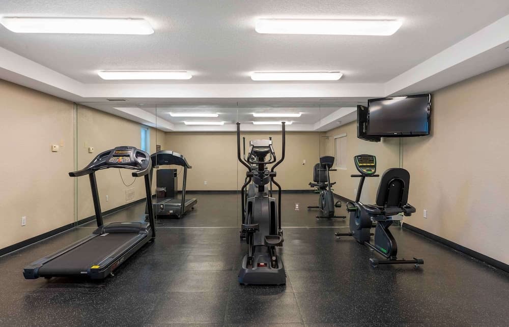 Extended Stay America Premier Suites Ft Lauderdale CypressCk gallery photo in Pompano Beach, FL — image 11
