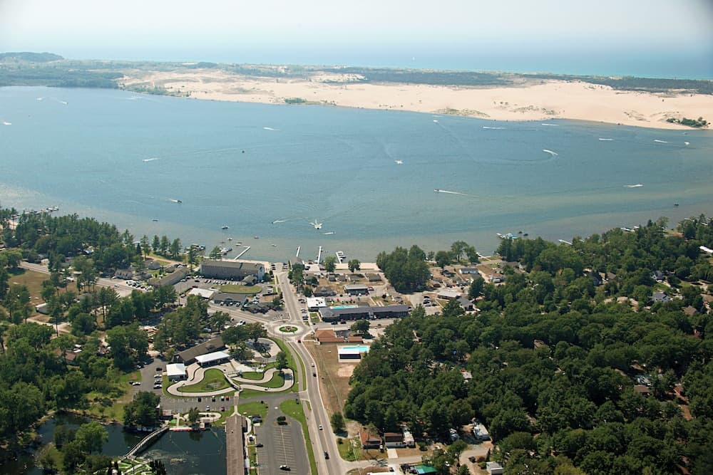 Silver Sands Hotel & Resort gallery photo in Mears, MI — image 36