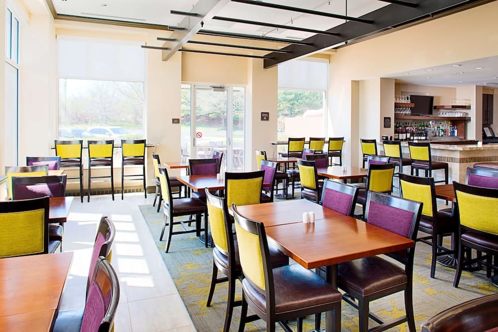 Hilton Garden Inn Hartford North/Bradley Int'l Airport gallery photo in Windsor — image 13