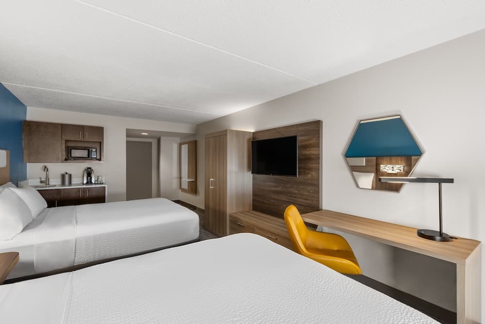 Holiday Inn Express Hotel & Suites Danbury - I-84 by IHG gallery photo in Danbury, CT — image 15